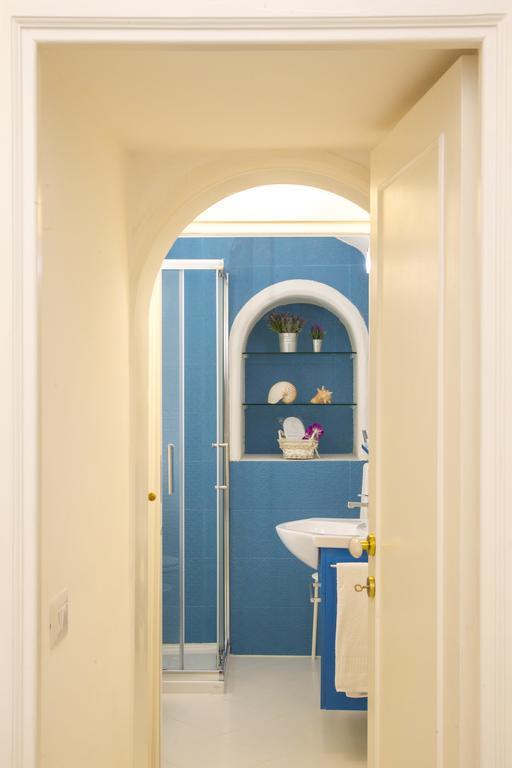 Capri Blue Apartment Exterior photo